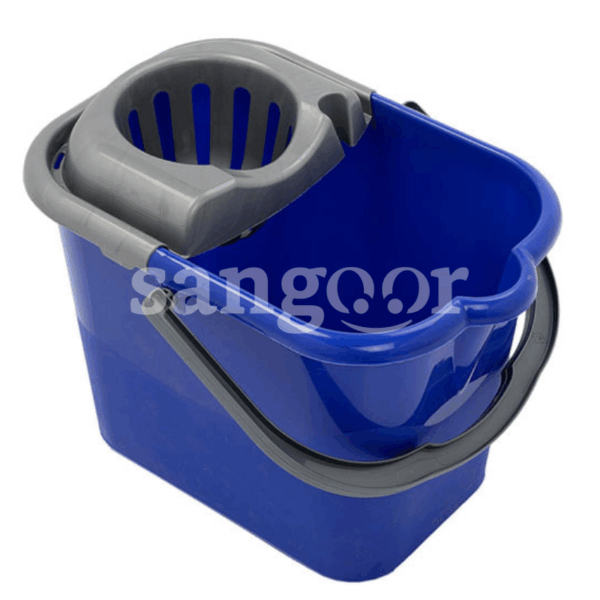 SEAU-OVALE-15L-AVEC-ESSOREUR.png Prix Tunisie
